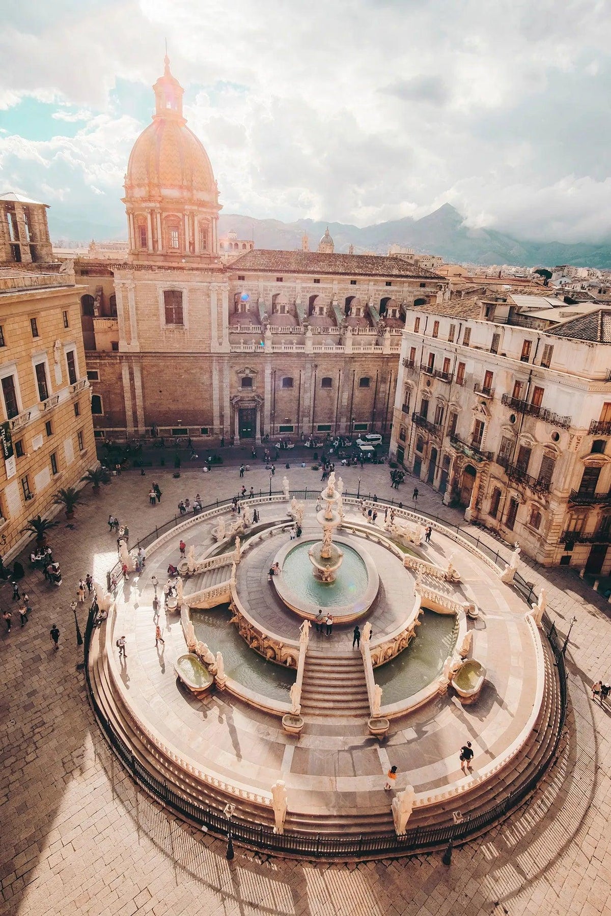 Travel Guide N.01 - Palermo, Italy - Octaevo