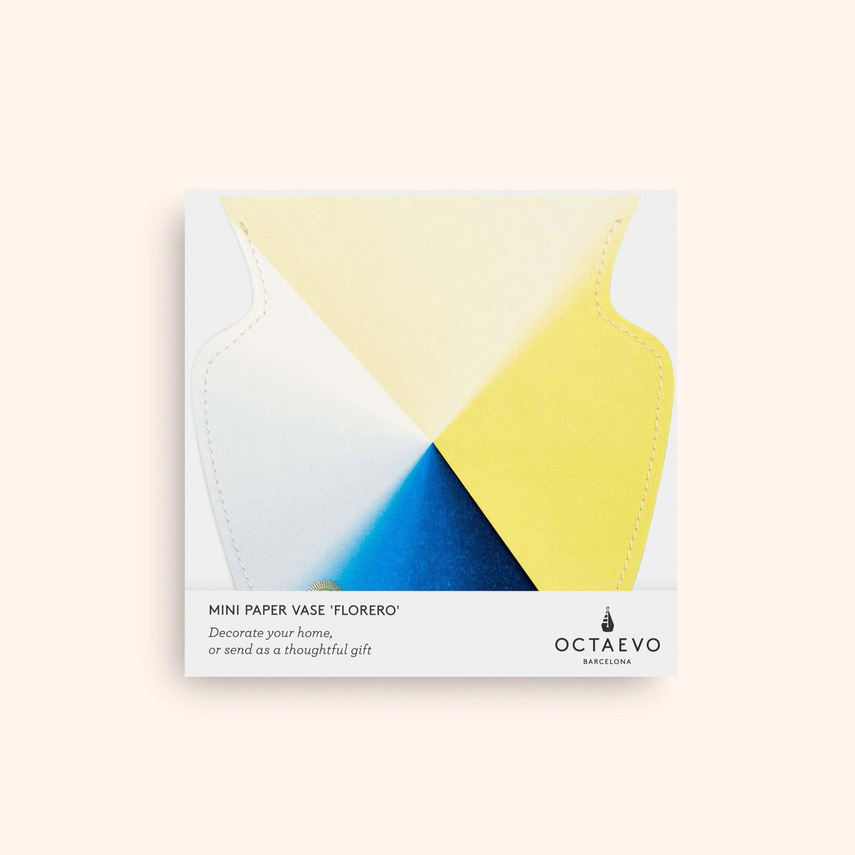Mini vase en papier Laguna par OCTAEVO : géométrique, résistant à l'eau, dégradé jaune-bleu, dans son emballage aux couleurs de la marque.