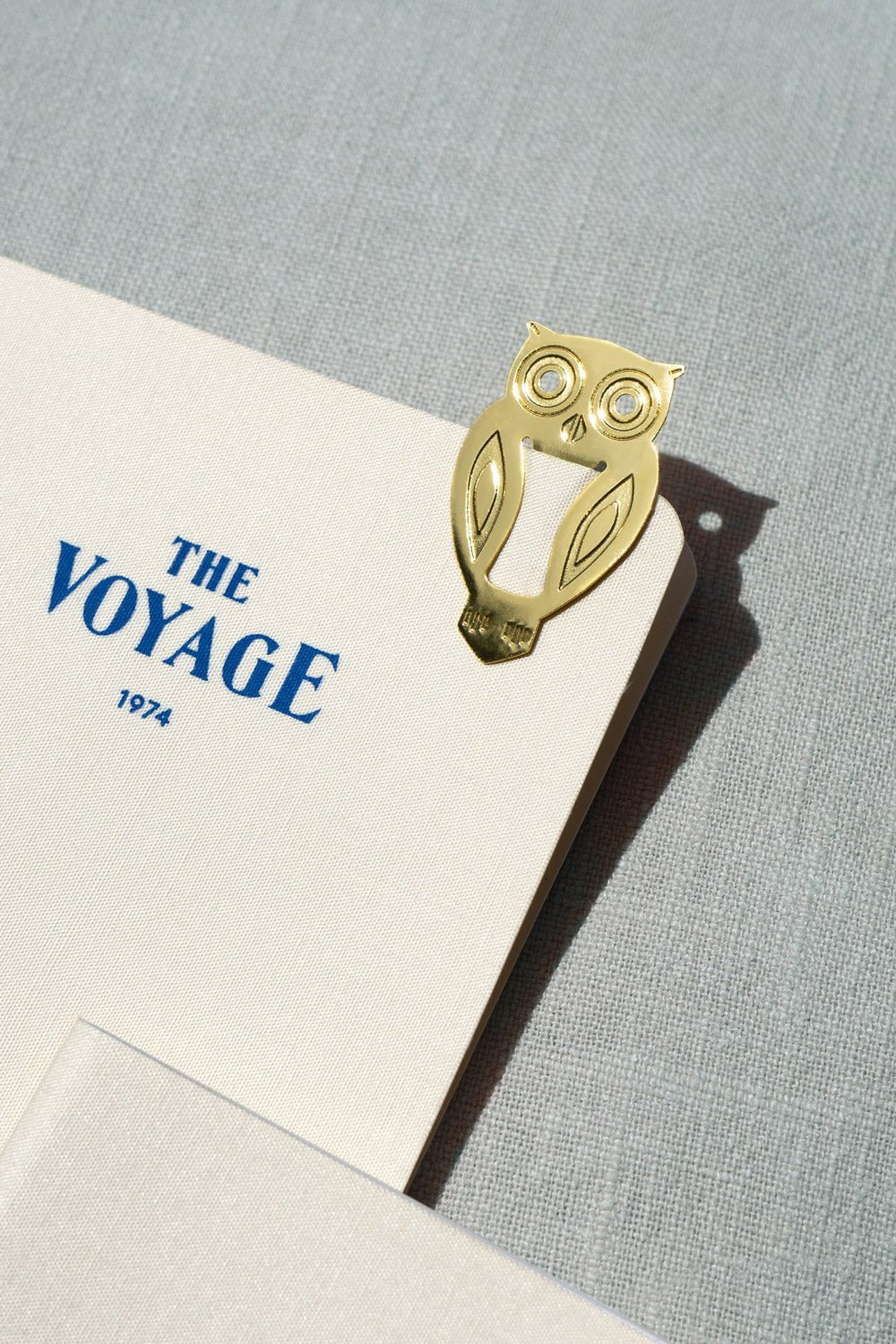 OCTAEVO's Philosopher Metal Clips offer a wise touch for thoughtful readers and collectors alike.