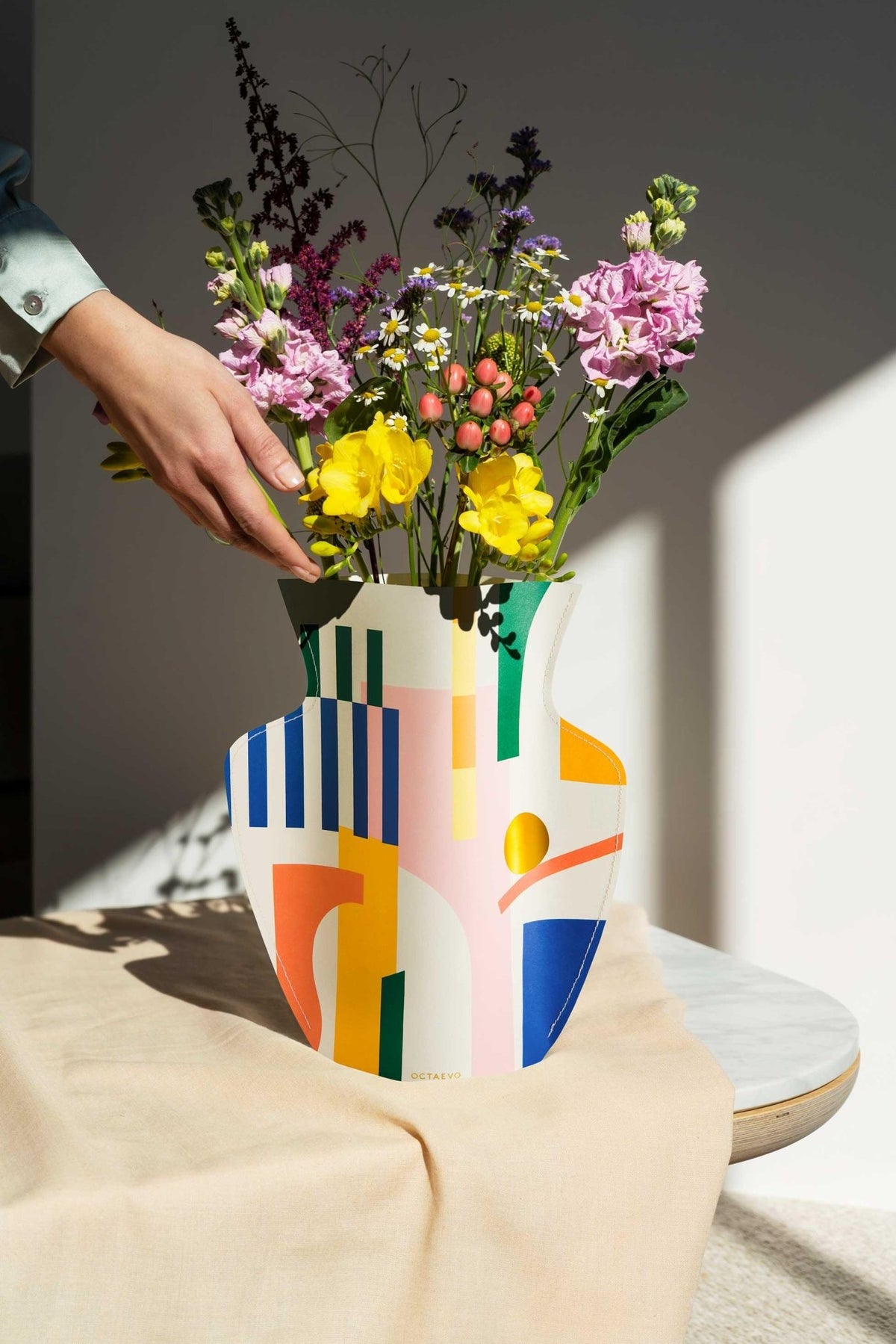 Emporio Paper Vase - Octaevo